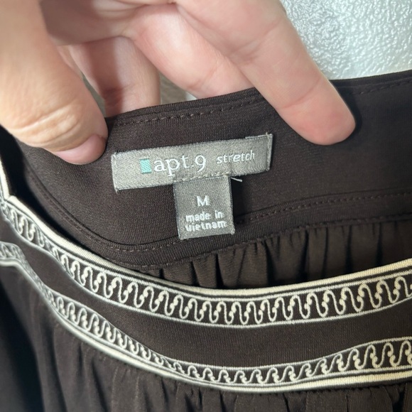 Apt. 9 Stretch Women’s Medium Brown & Cream Paisley Belted Top - Picture 7 of 10